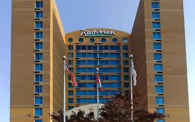 Toronto Radisson Airport